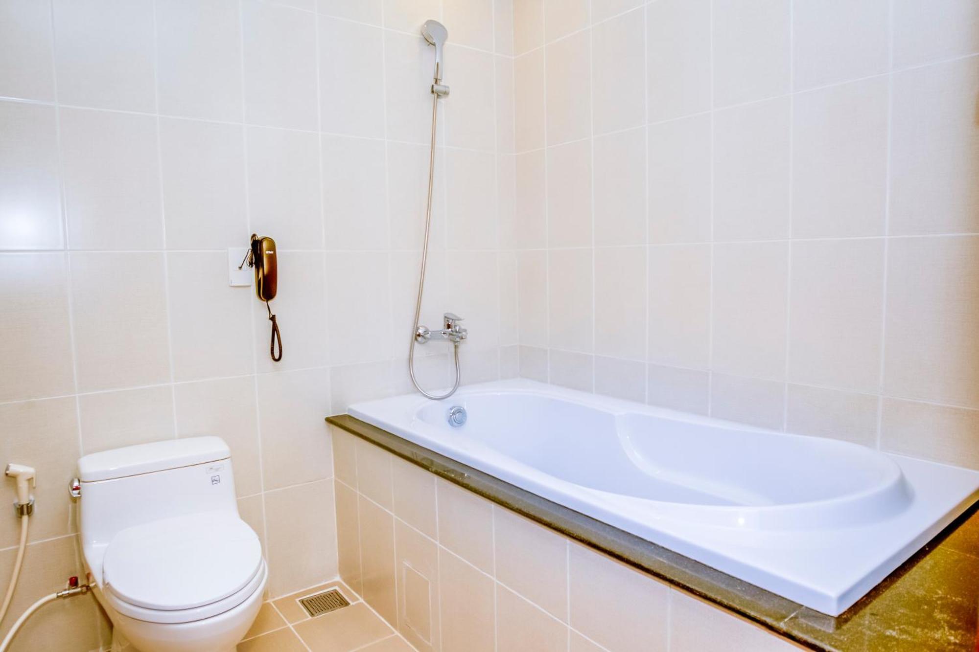 Sai Gon Rach Gia Hotel Bagian luar foto